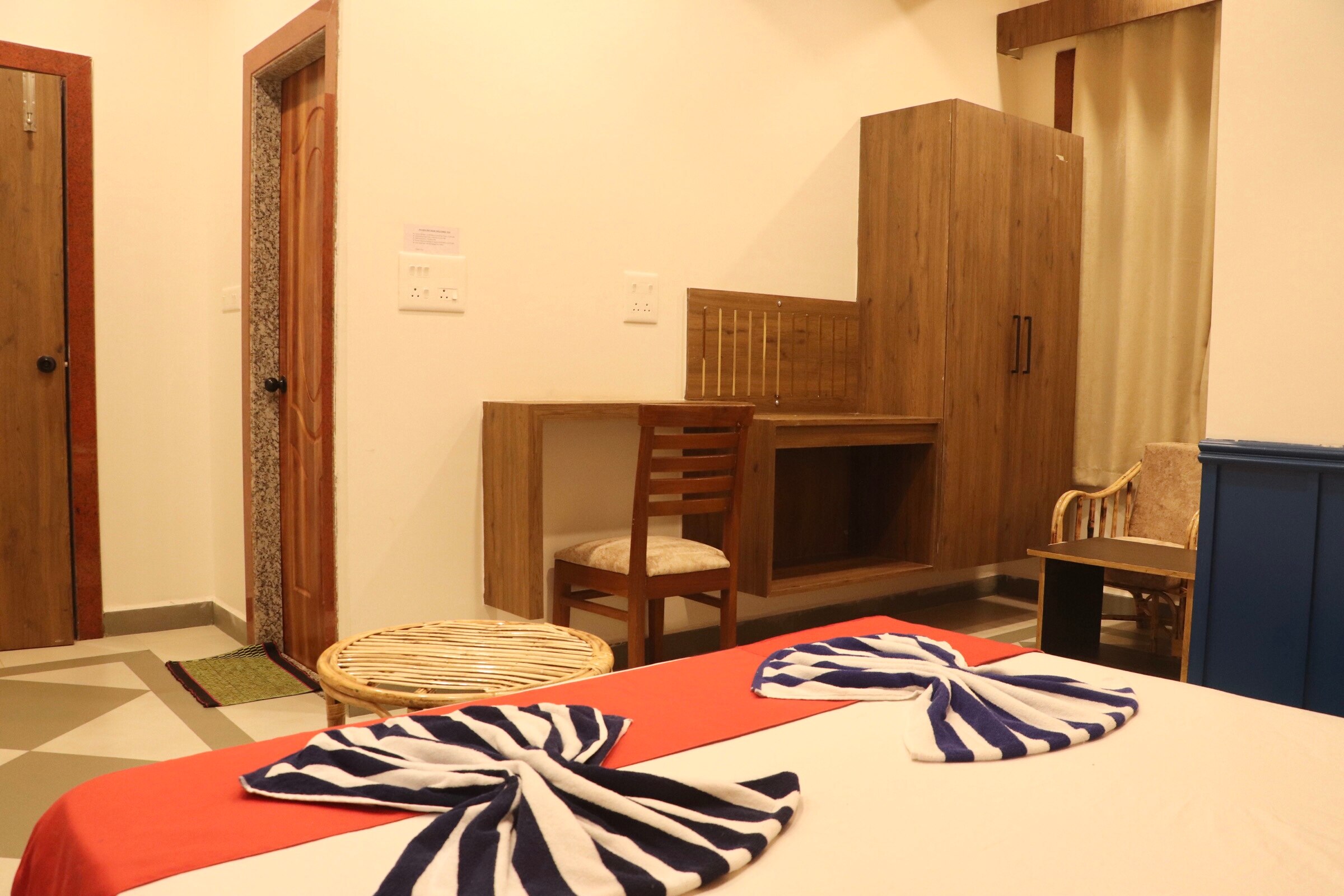 Room Room (4)